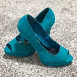 Suede Open-toed Heels